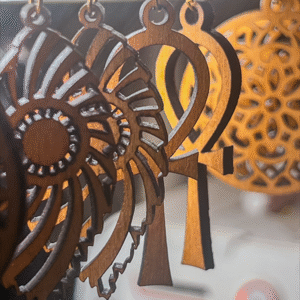 hanging_earrings_ply